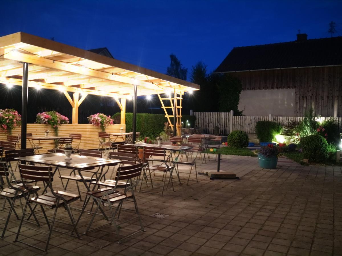 Landgasthof Wangerstuben Oberostendorf Exterior photo